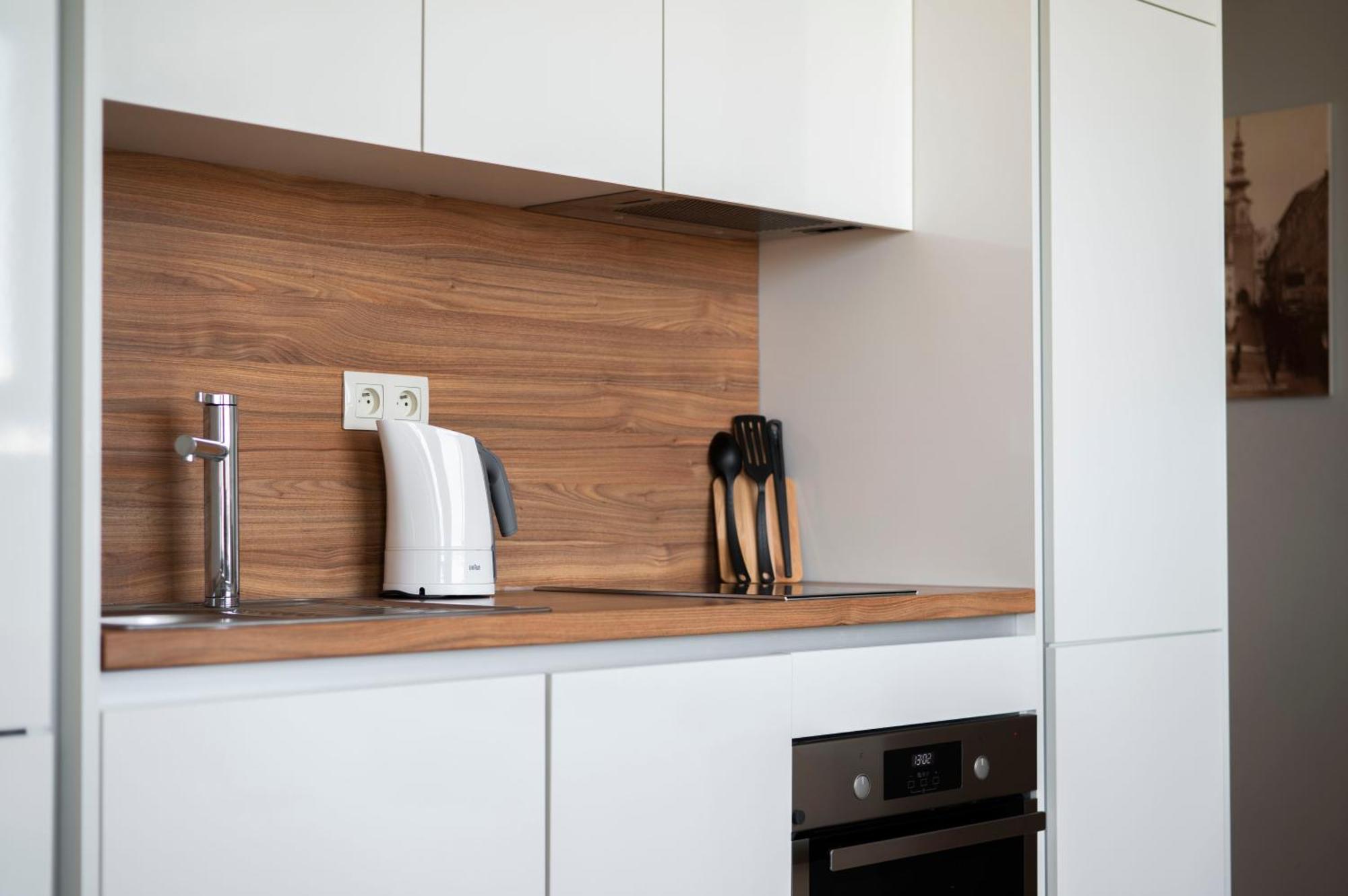 Ferienwohnung Luxury 1Bdrm On The 28Th Floor Pressburg Exterior foto