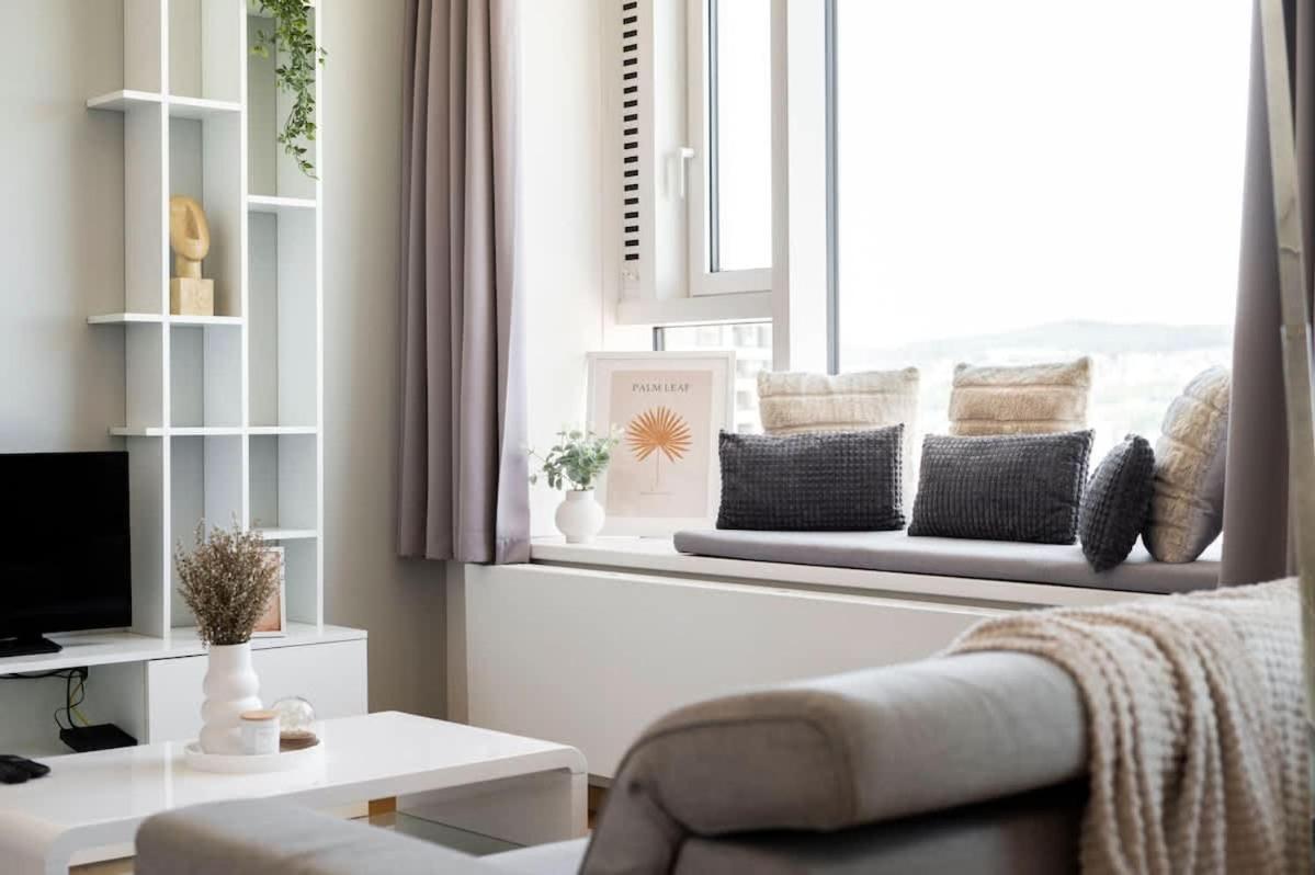 Ferienwohnung Luxury 1Bdrm On The 28Th Floor Pressburg Exterior foto